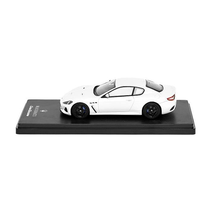 1:43 Granturismo white TSM – MaseratiStore
