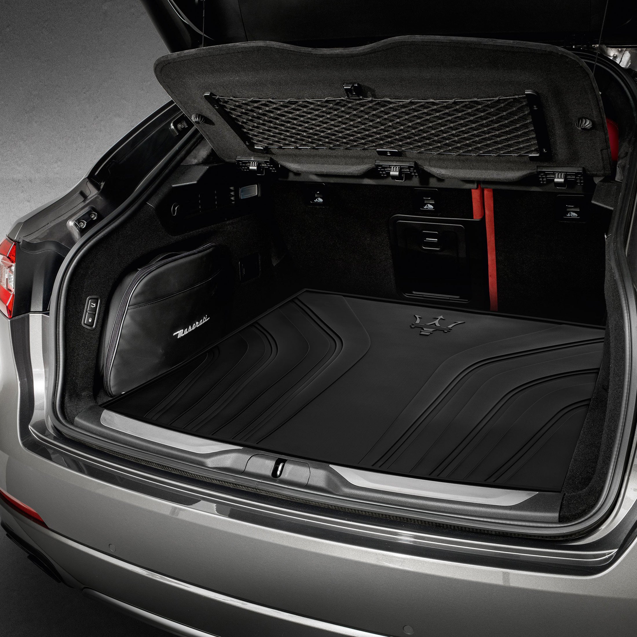 Luggage Compartment Mat - Levante – MaseratiStore