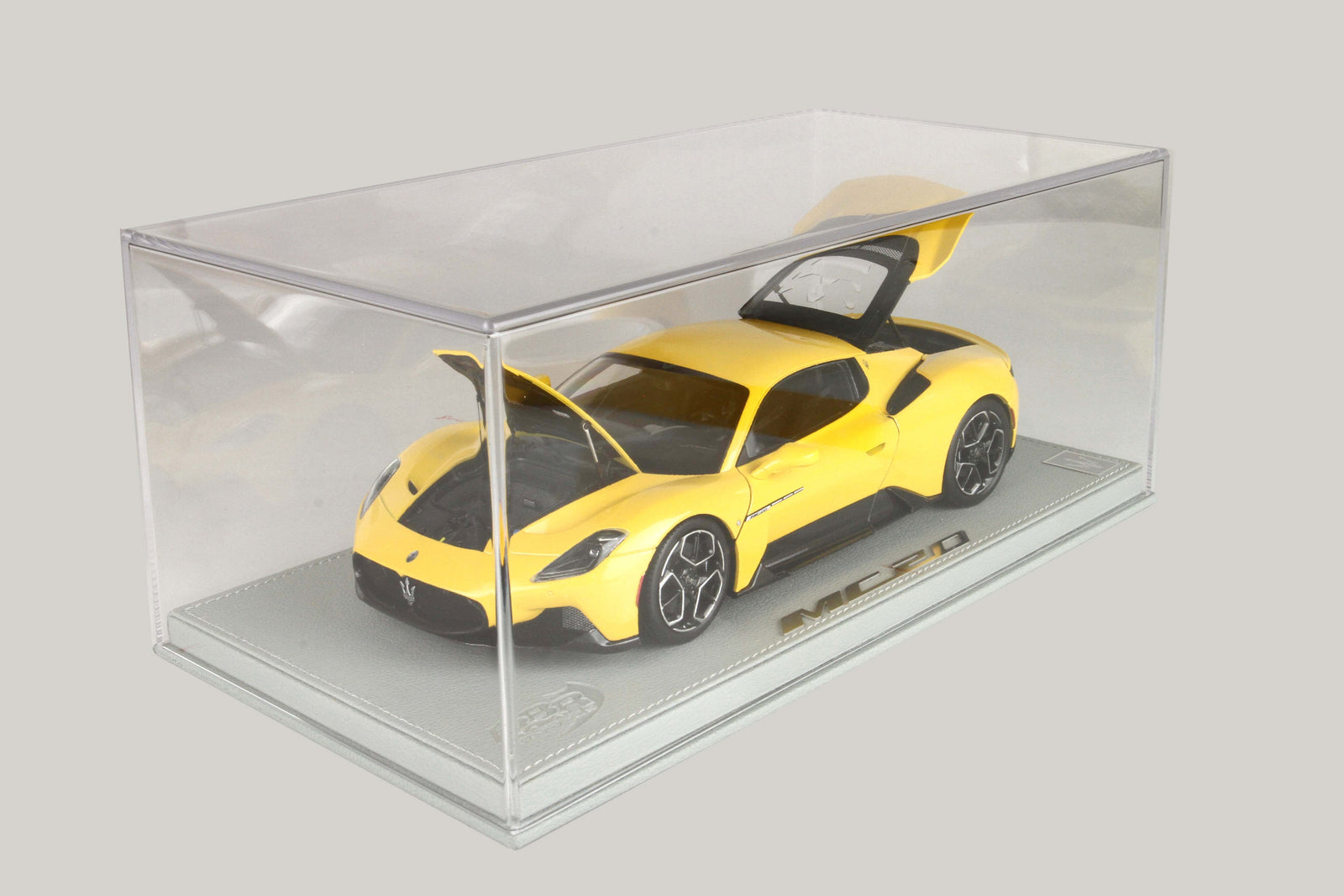 Maserati MC20 échelle 1/18 – BBR Models, Couleur Giallo Genio, Métal, Neuve