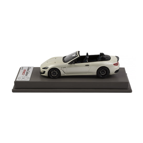 1:43 GranCabrio MC Centennial Edition Bianco Birdcage – MaseratiStore