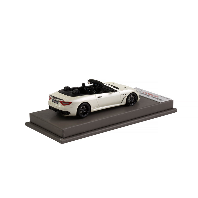 1:43 GranCabrio MC Centennial Edition Bianco BirdcageÂ Â Â Â Â Â Â Â Â 