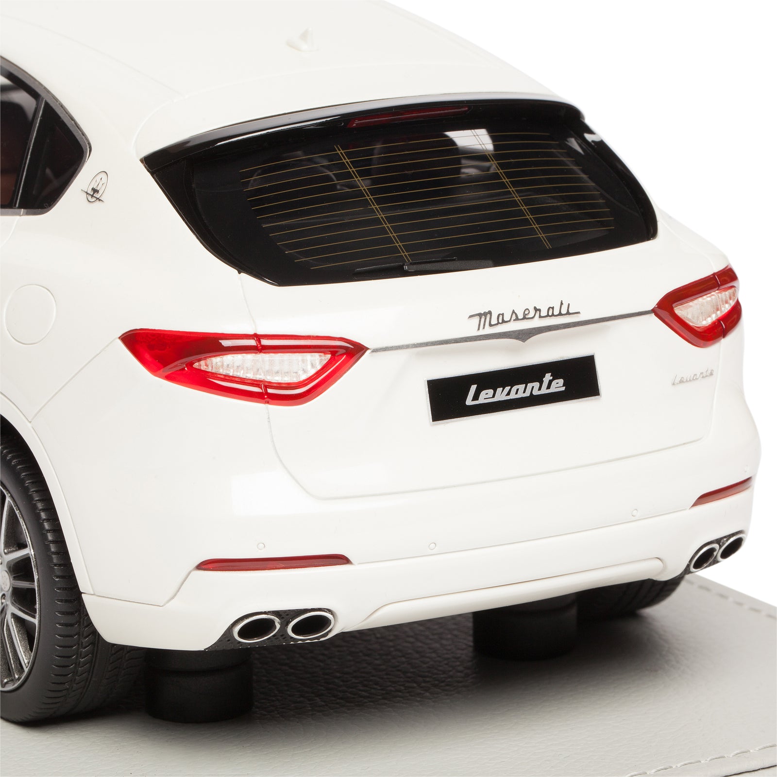 1:18 Levante Bianco Alpi – MaseratiStore