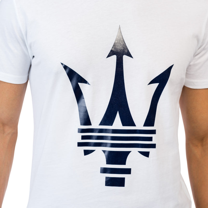 Unisex T-Shirt in Weiß mit MaseratiStore Maxi-Dreizack –