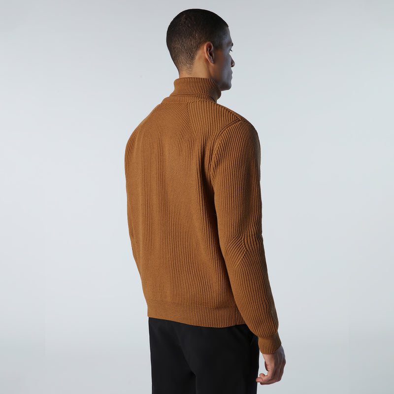 Gewachster Pullover mit hohem Kragen